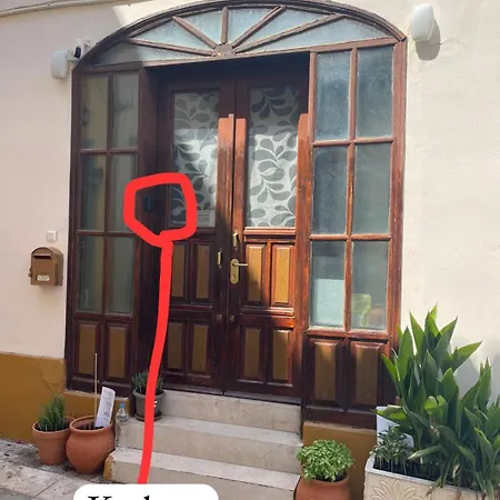 Ca' Dei Leoni Rustic For Independent Travelers